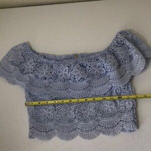 a'gaci Blue Lace Off-Shoulder Crop Top